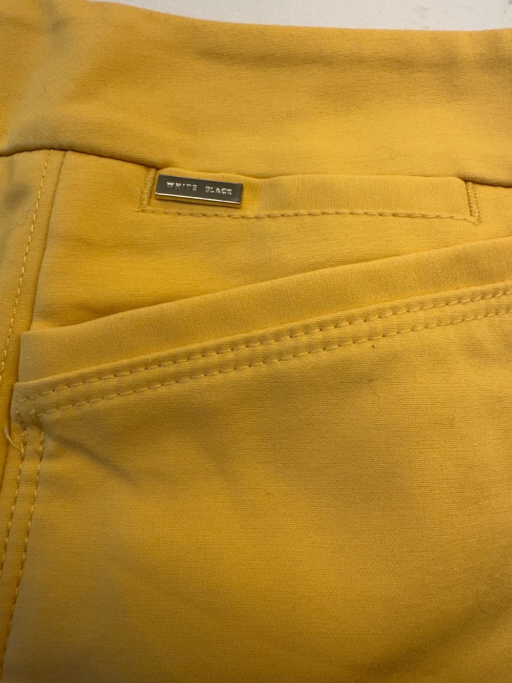 White House Black Market Yellow Women's Flat Front Shorts - Picture 2 of 5